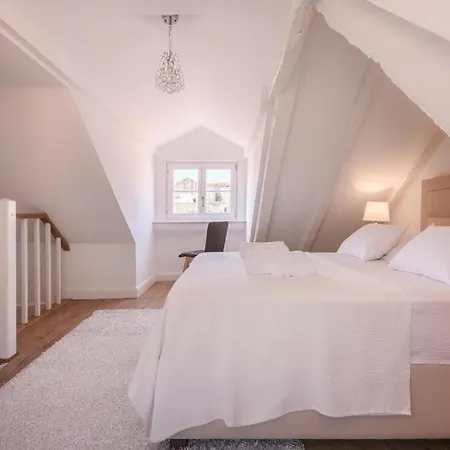 Heritage Sky Apartament *