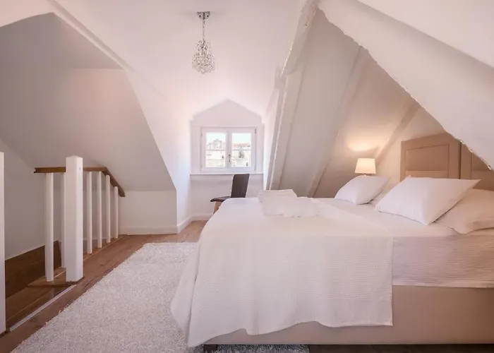 Heritage Sky Apartment *